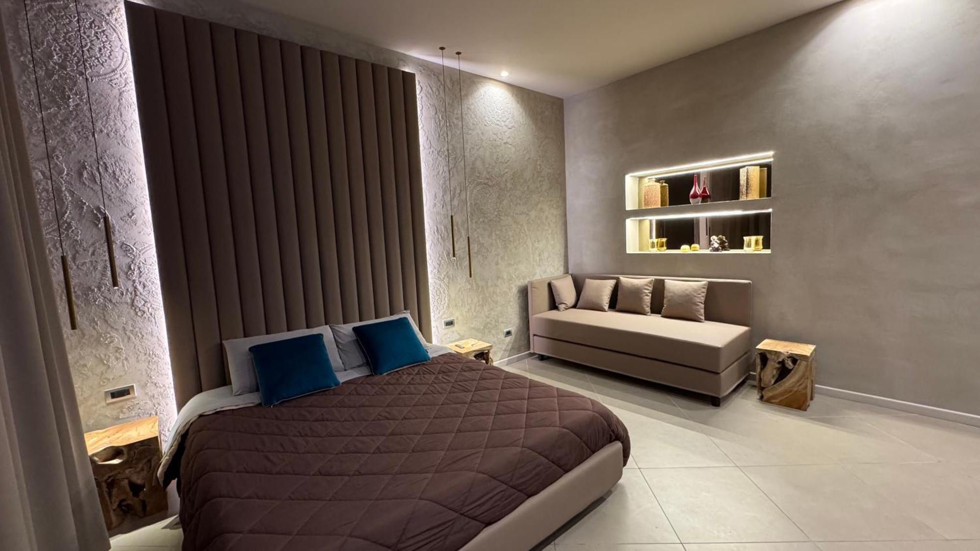 Tropicana Room Caserta Eksteriør bilde