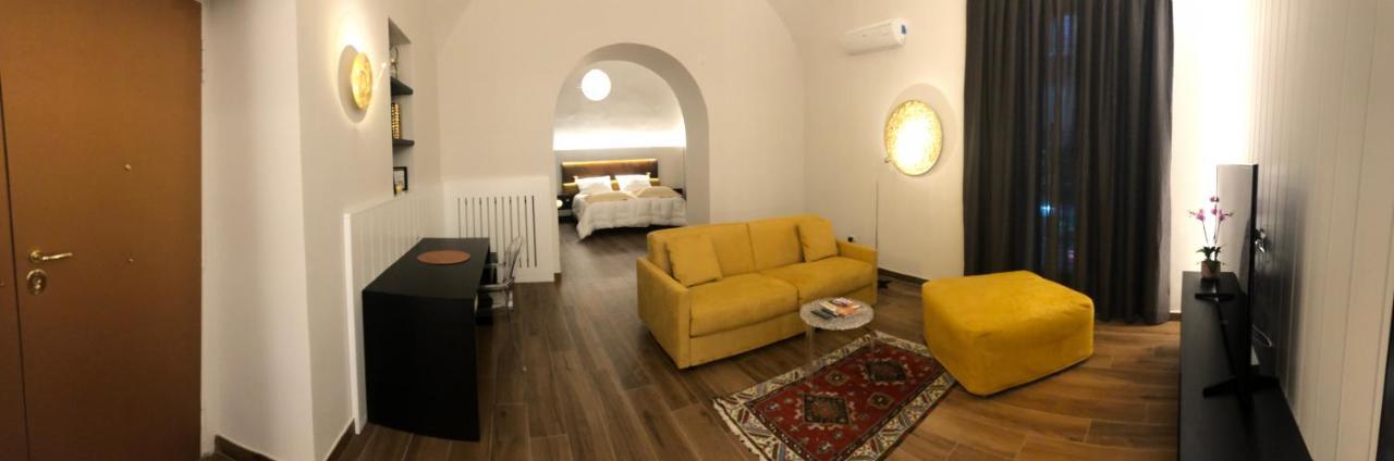 Tropicana Room Caserta Eksteriør bilde
