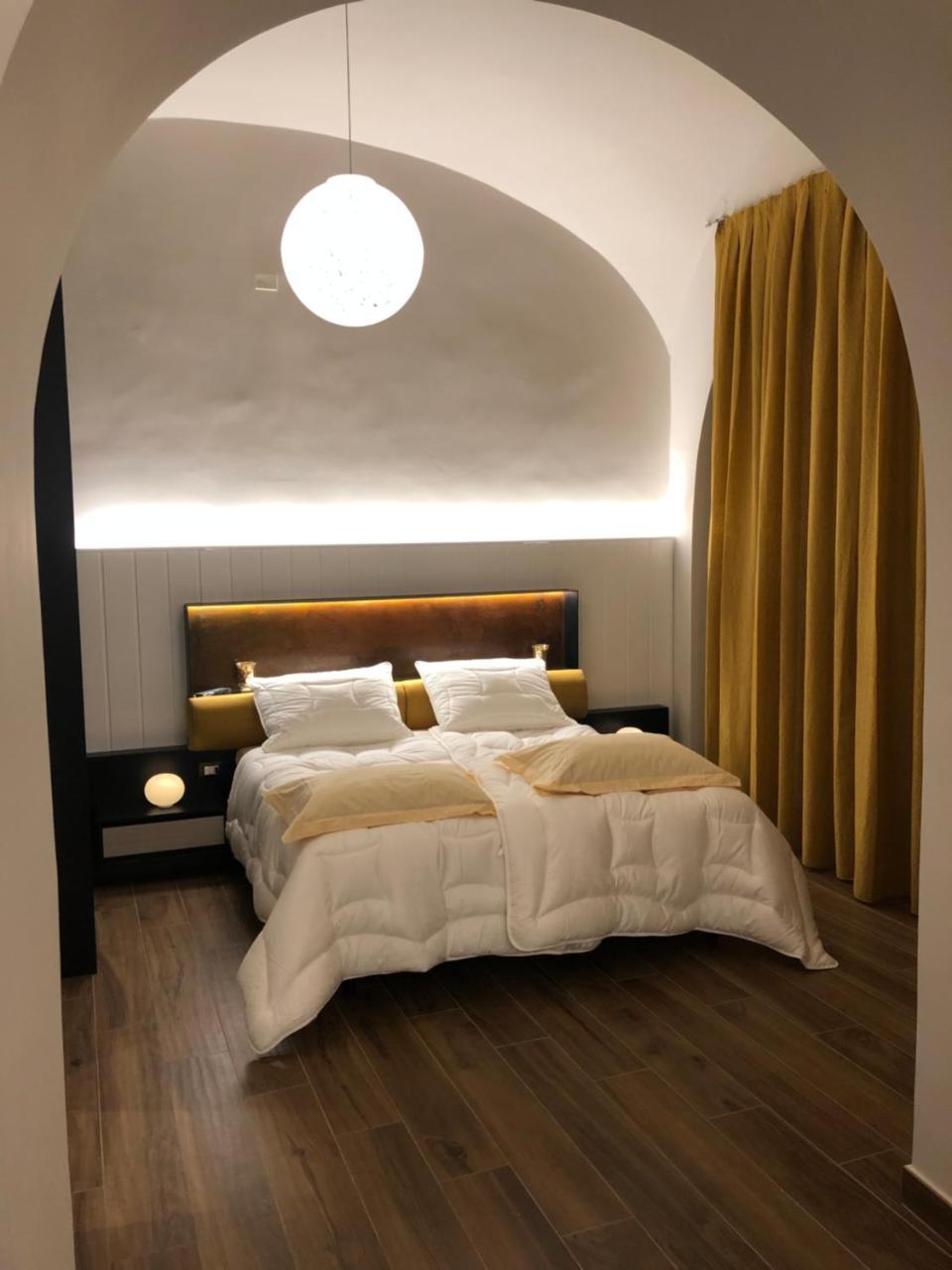 Tropicana Room Caserta Eksteriør bilde